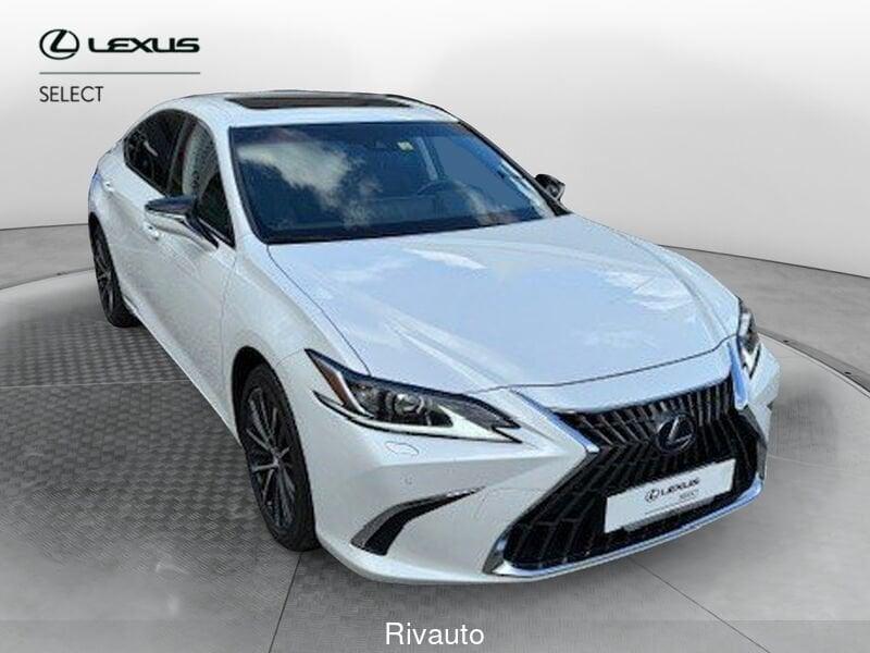 Lexus ES Hybrid Executive