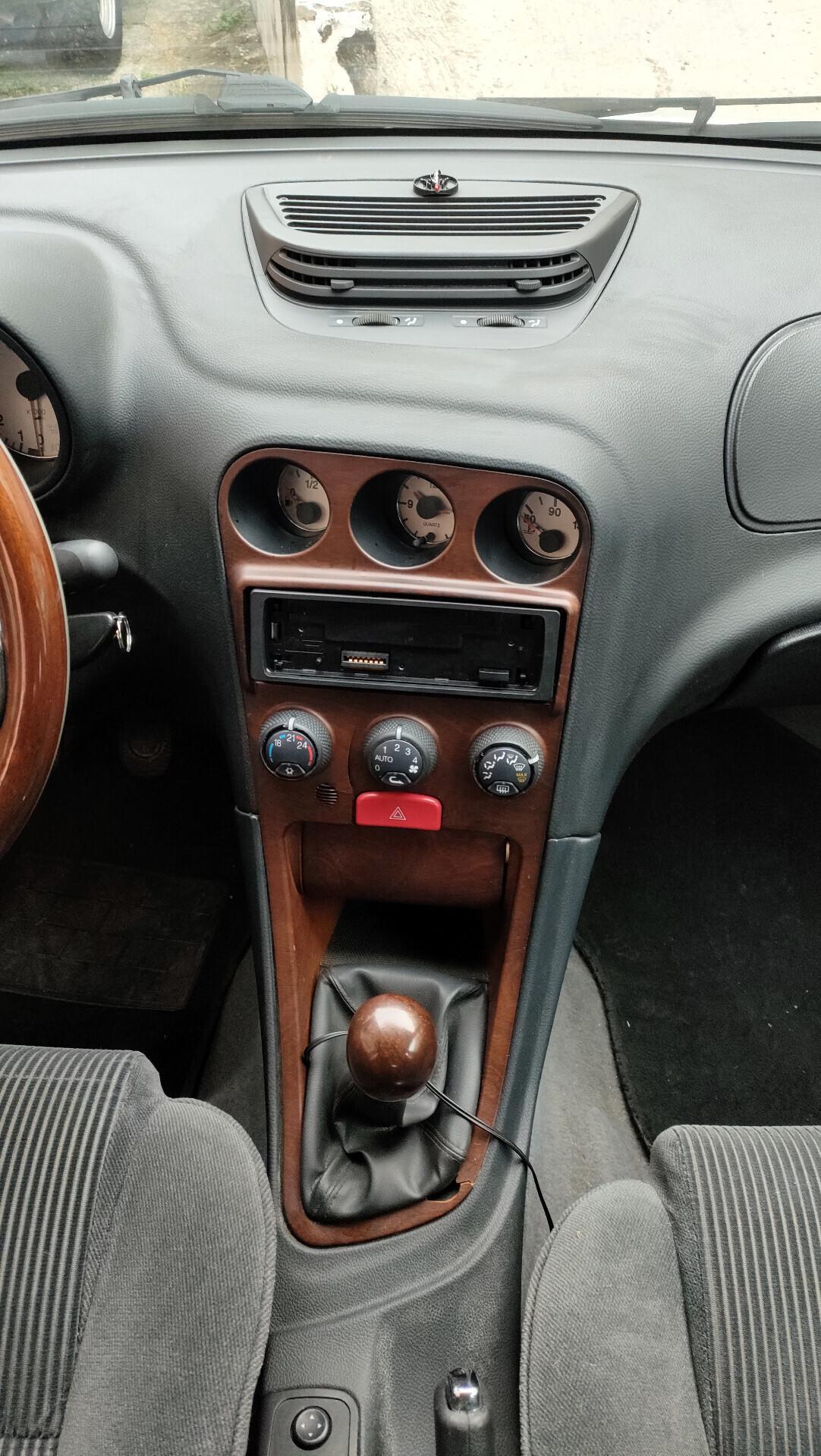 Alfa Romeo 156 1.6i 16V Twin Spark cat Sportwagon Progression