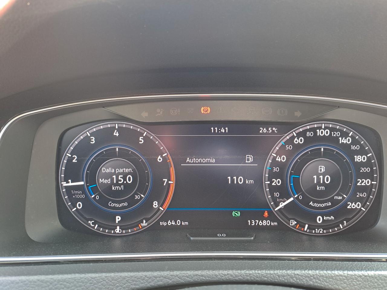 VW Golf 1.5 TSI 150CV DSG R-LINE