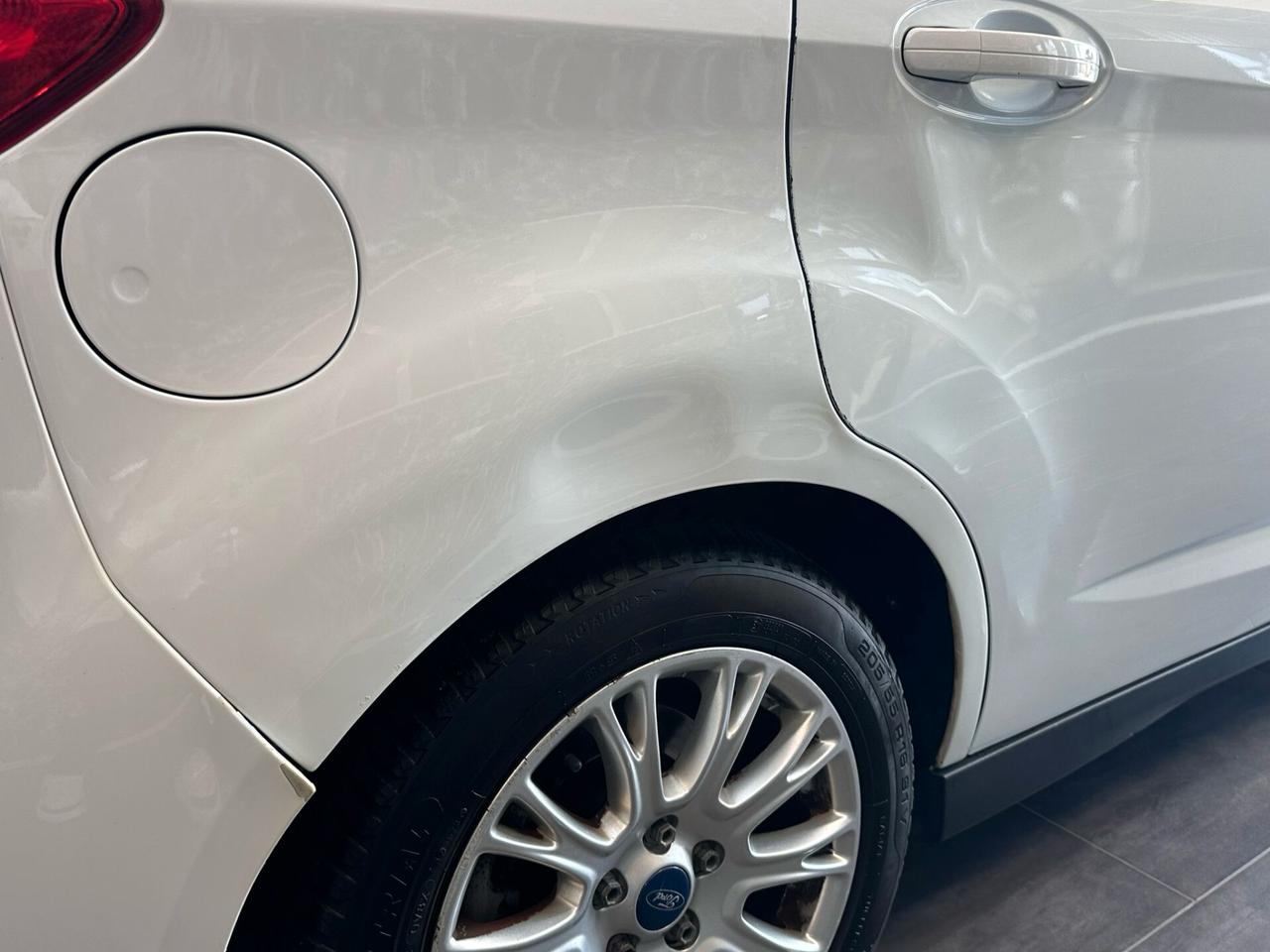Ford C-Max 1.6 TDCi 115CV Titanium