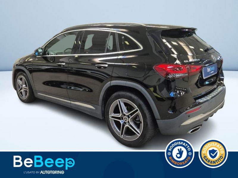 Mercedes-Benz GLA 200 D PREMIUM 4MATIC AUTO