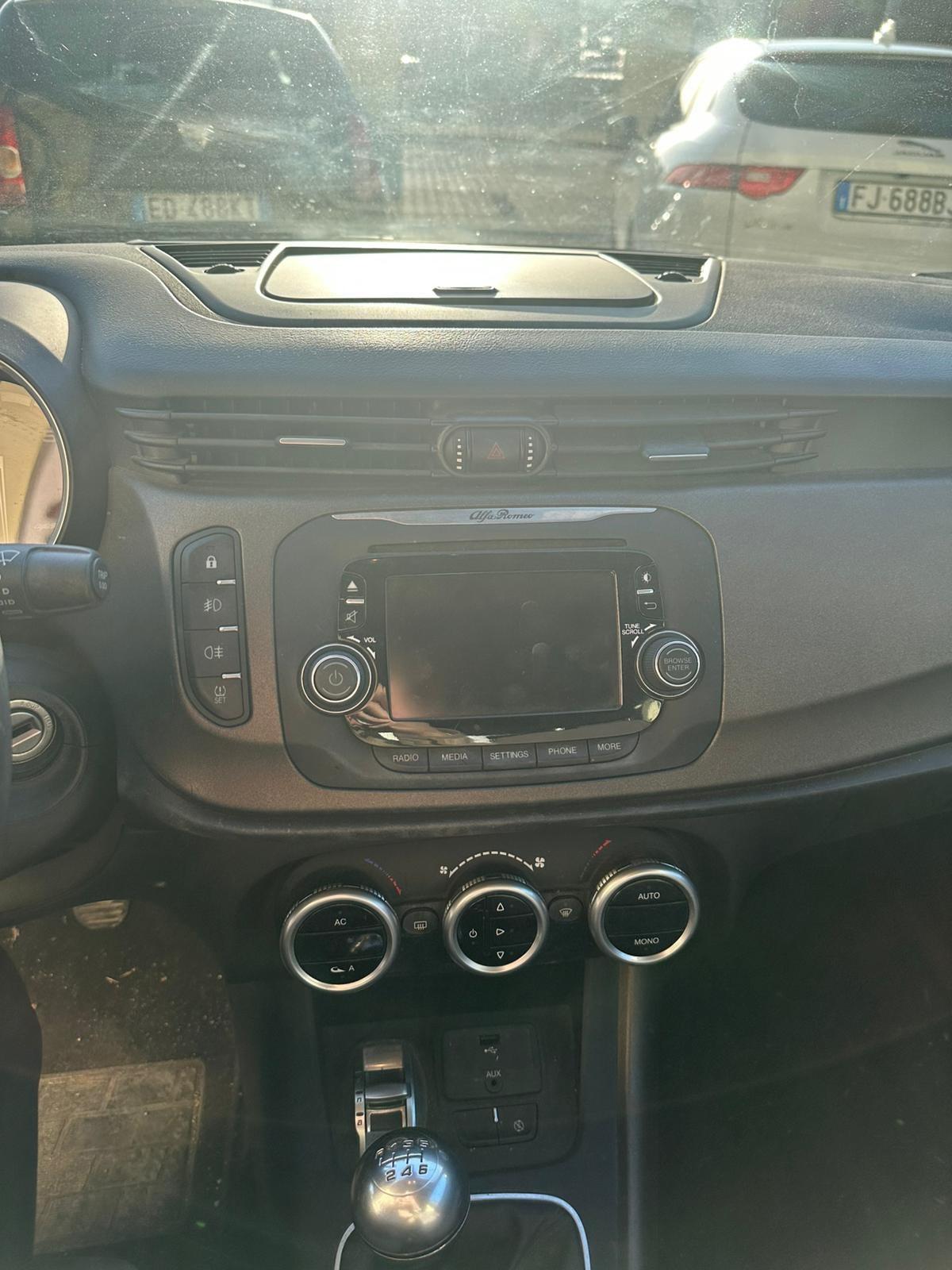 Alfa Romeo Giulietta 1.6 D 130.000km 2014 EXCLUSIVE