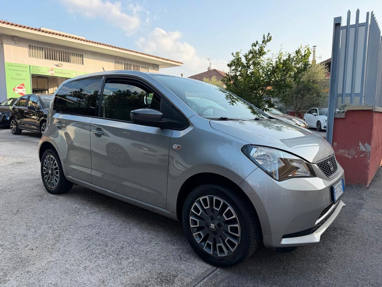 Seat Mii 1.0 68 CV 5 porte Chic Ecofuel