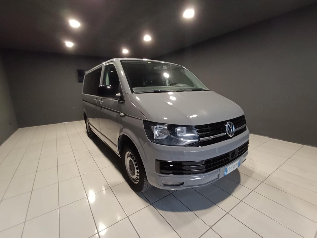Volkswagen Caravelle DEL 2019 - DSG EURO 6 B GANCIO TRAINO -