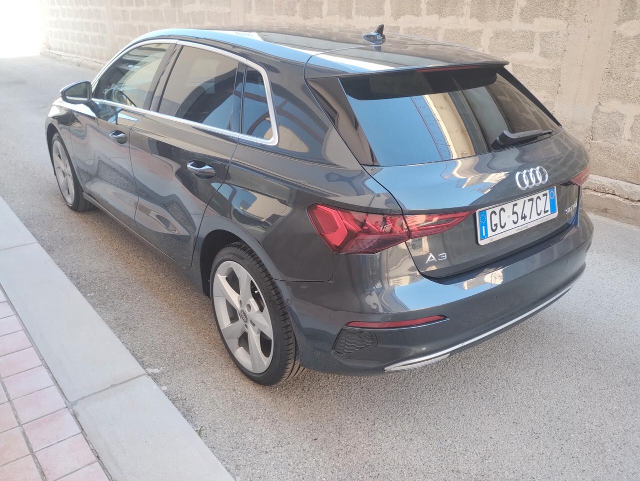 Audi A3 SPB 30 TDI Business Advanced