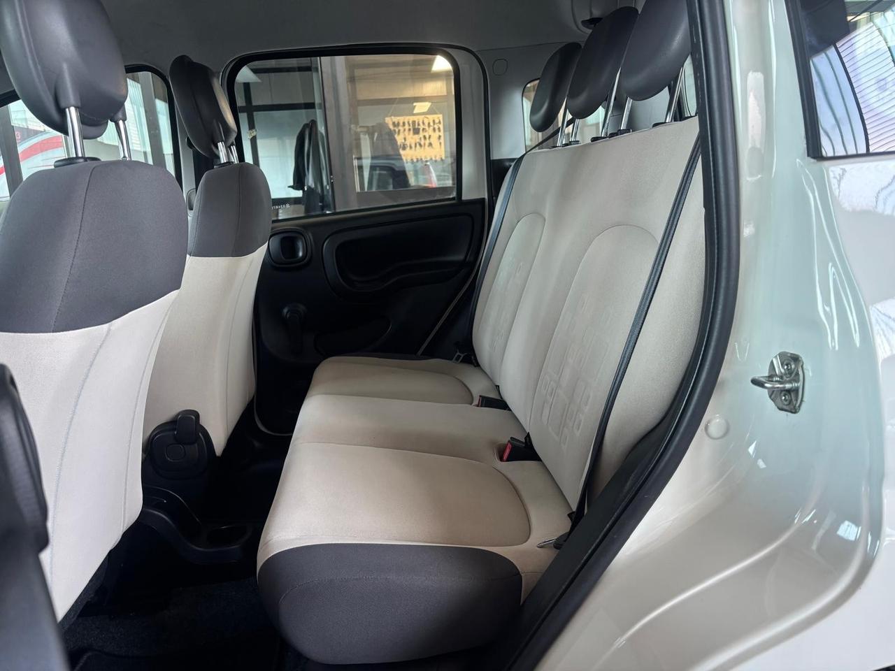 Fiat Panda 0.9 TwinAir Turbo Natural Power Lounge