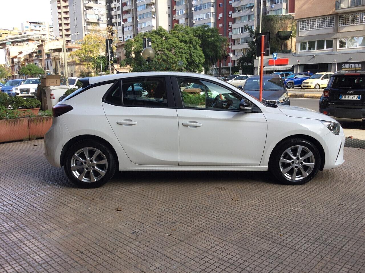 Opel Corsa 1.2 Blitz Edition