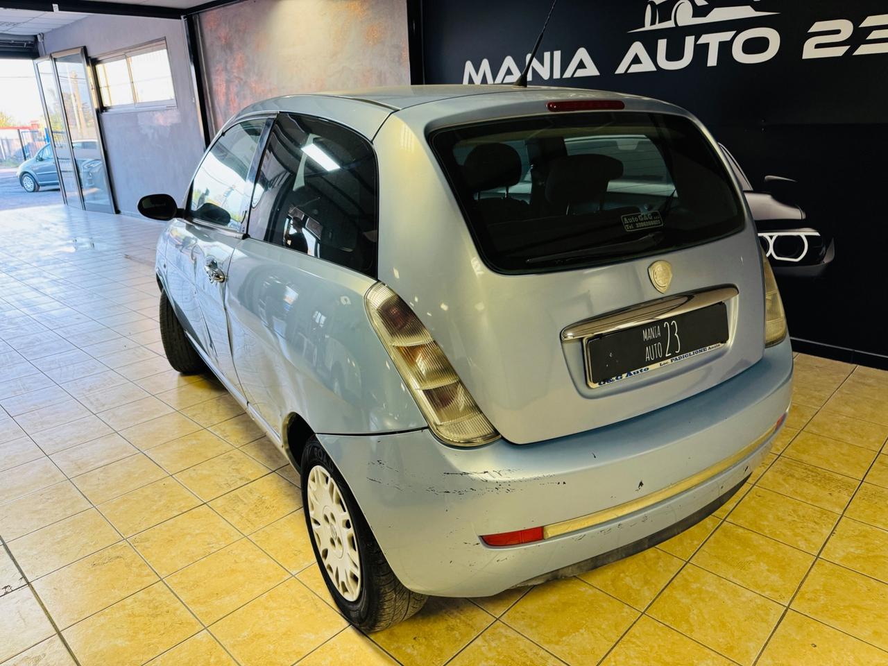 Lancia Ypsilon 1.2 69 CV Diva*neopatentati*