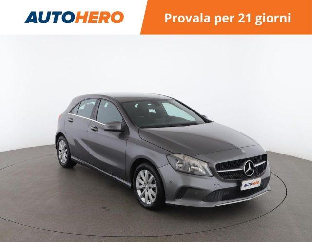 MERCEDES-BENZ A 180 d Automatic Business