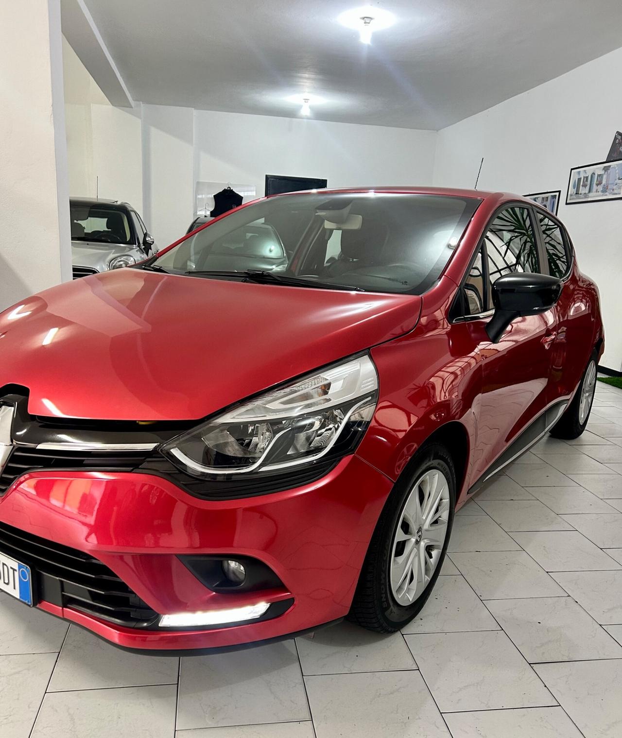 Renault Clio 1.2 75CV *NAVI*LED*Impianto audio