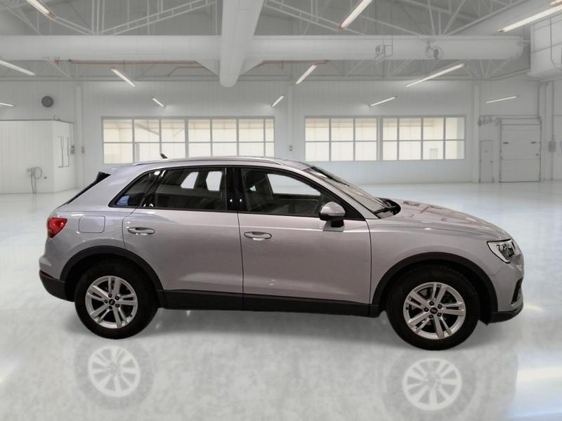 AUDI Q3 35 TDI S tronic Business