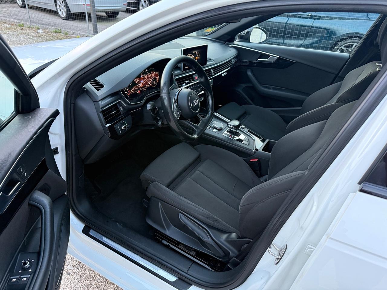 Audi A4 Avant 3.0 TDI 272 CV quattro Sport Fari Matrix Navi Full