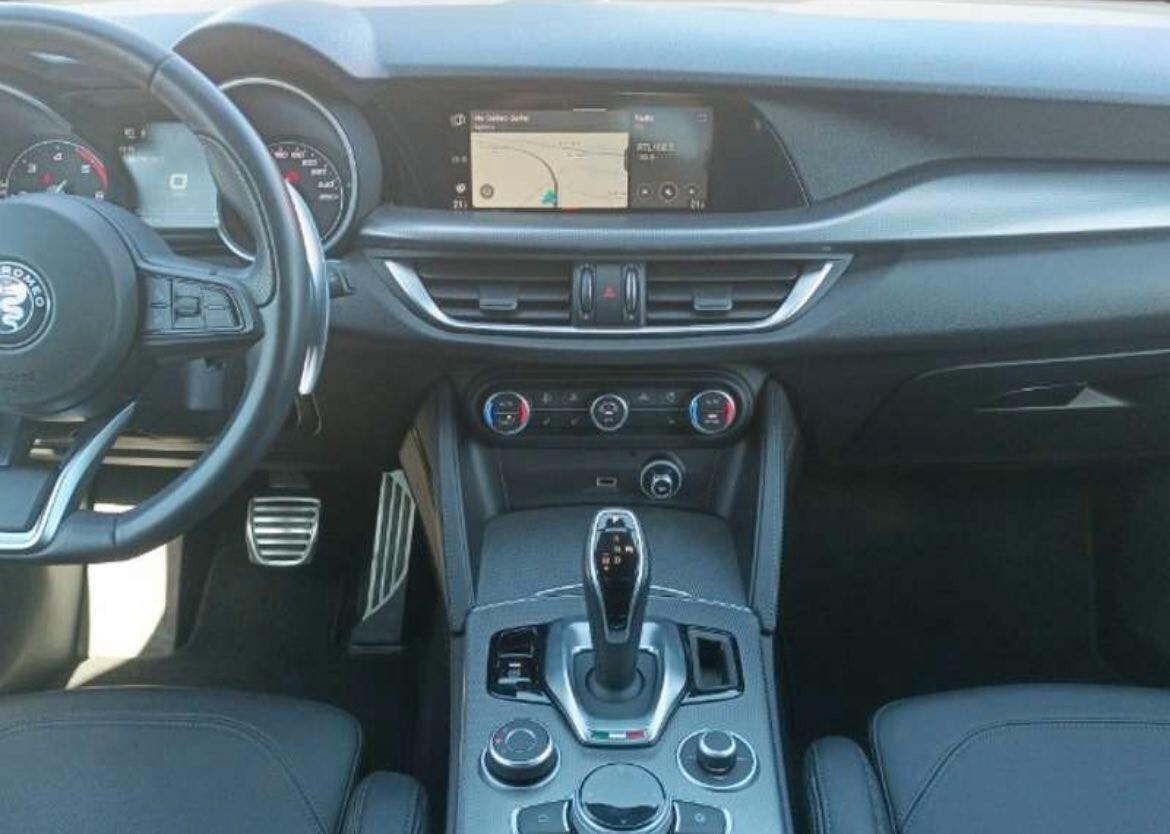 Alfa Romeo Stelvio 2.2 Turbodiesel 210 CV AT8 Q4 Veloce AUTO A NOLEGGIO