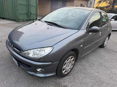 PEUGEOT 206 1.4 5p. Enfant Terrible senza lavoro da fare