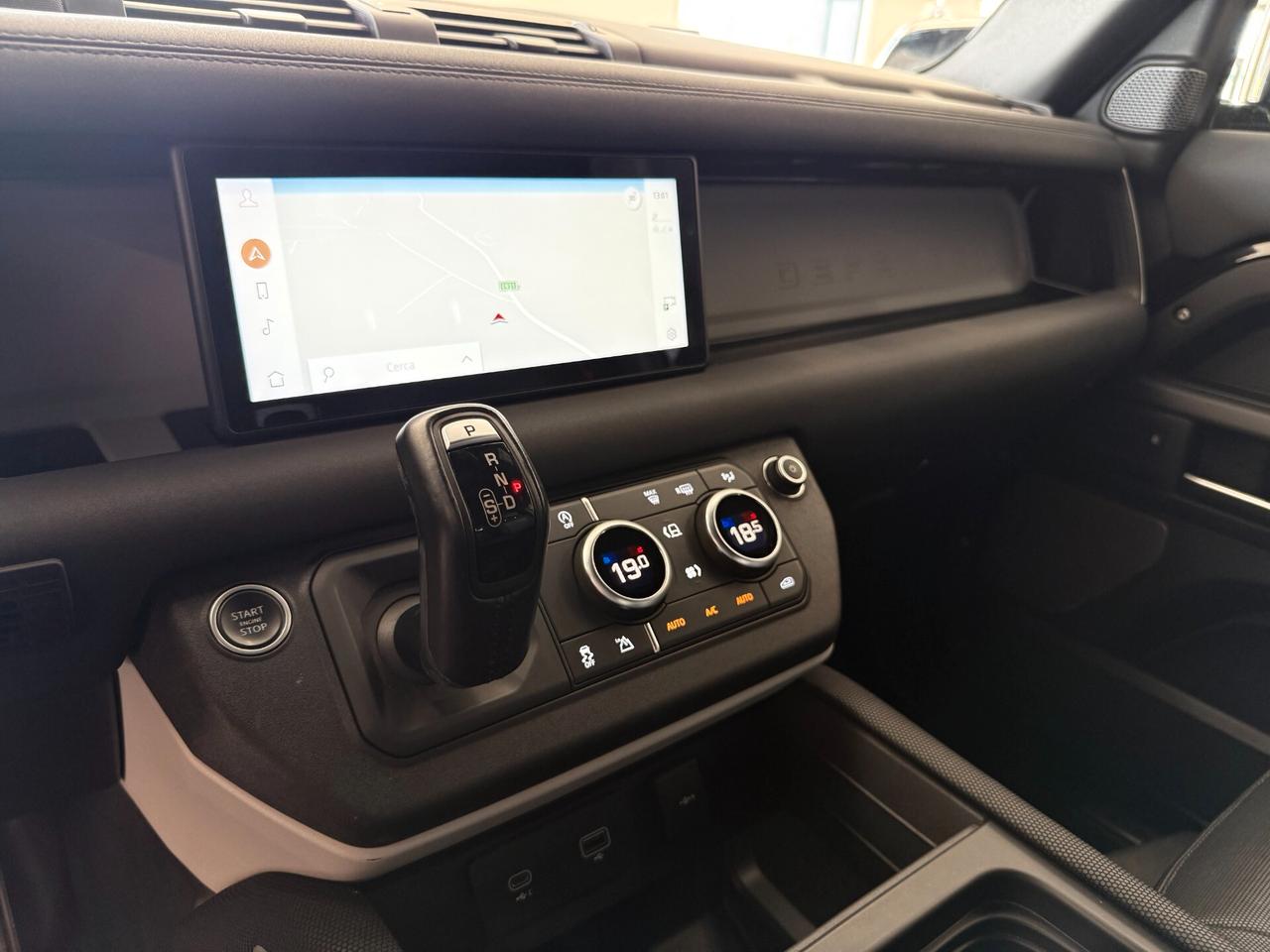 Land Rover Defender 90 3.0D I6 200 CV AWD Auto X-Dynamic S