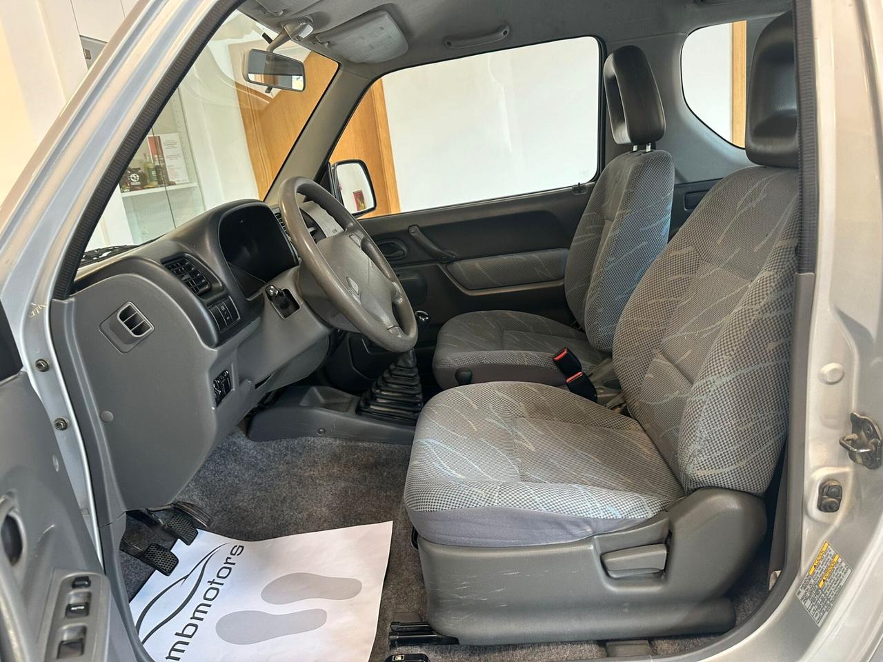 Suzuki Jimny 1.3i 16V cat 4WD JLX