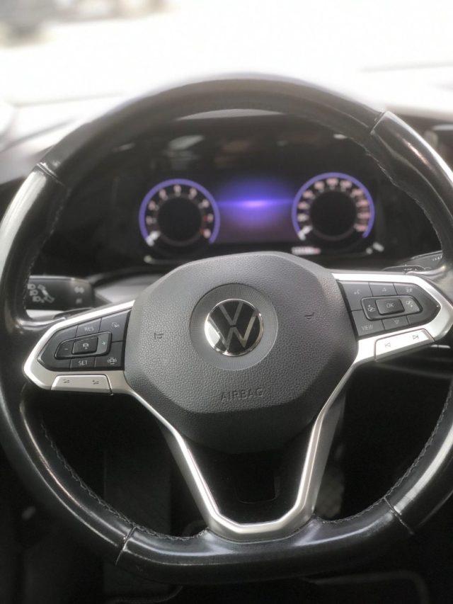VOLKSWAGEN Golf 1.5 eTSI DSG Executive TETTO PANORAMICO VIRTUAL