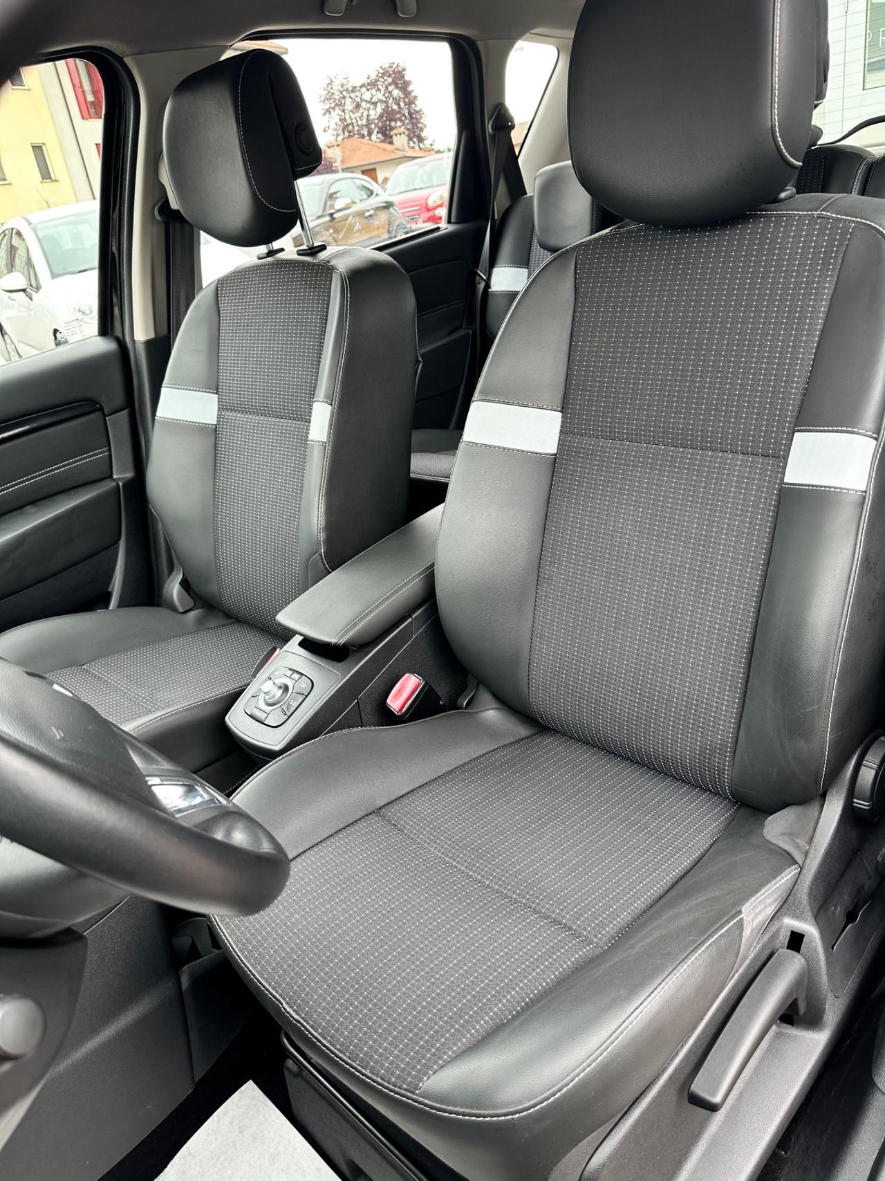 Renault Scénic XMod 1.5dCi 110CV