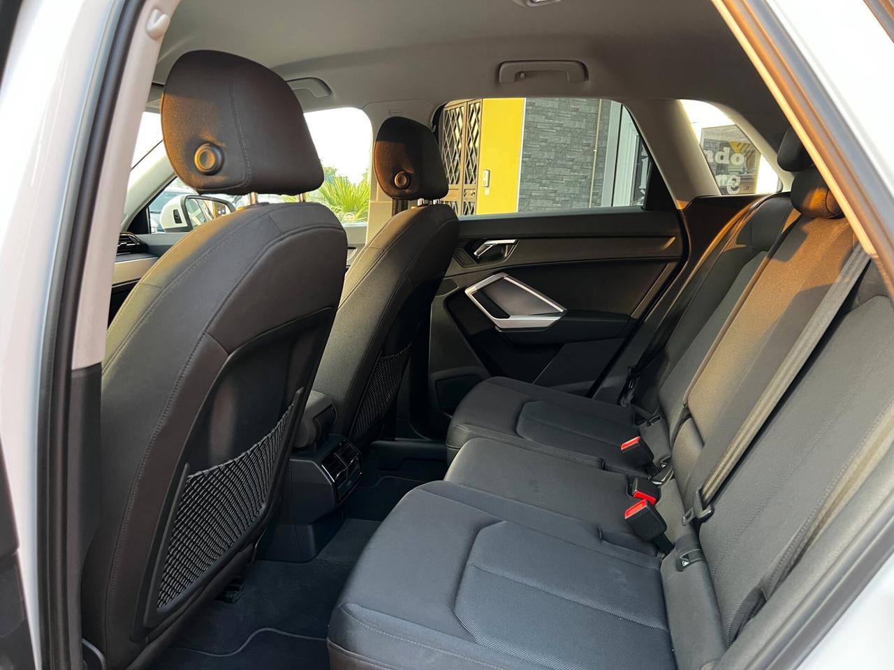 Audi Q3 35 TDI S tronic Advanced-2019- LED- NAVI