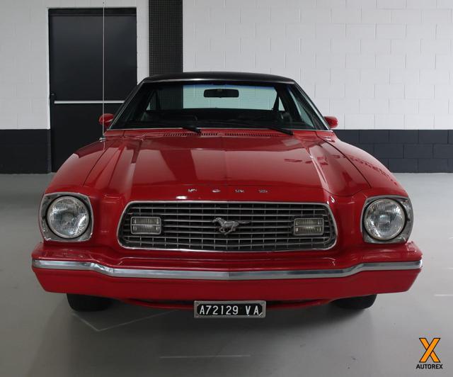 FORD Mustang Ghia 2.8L V6