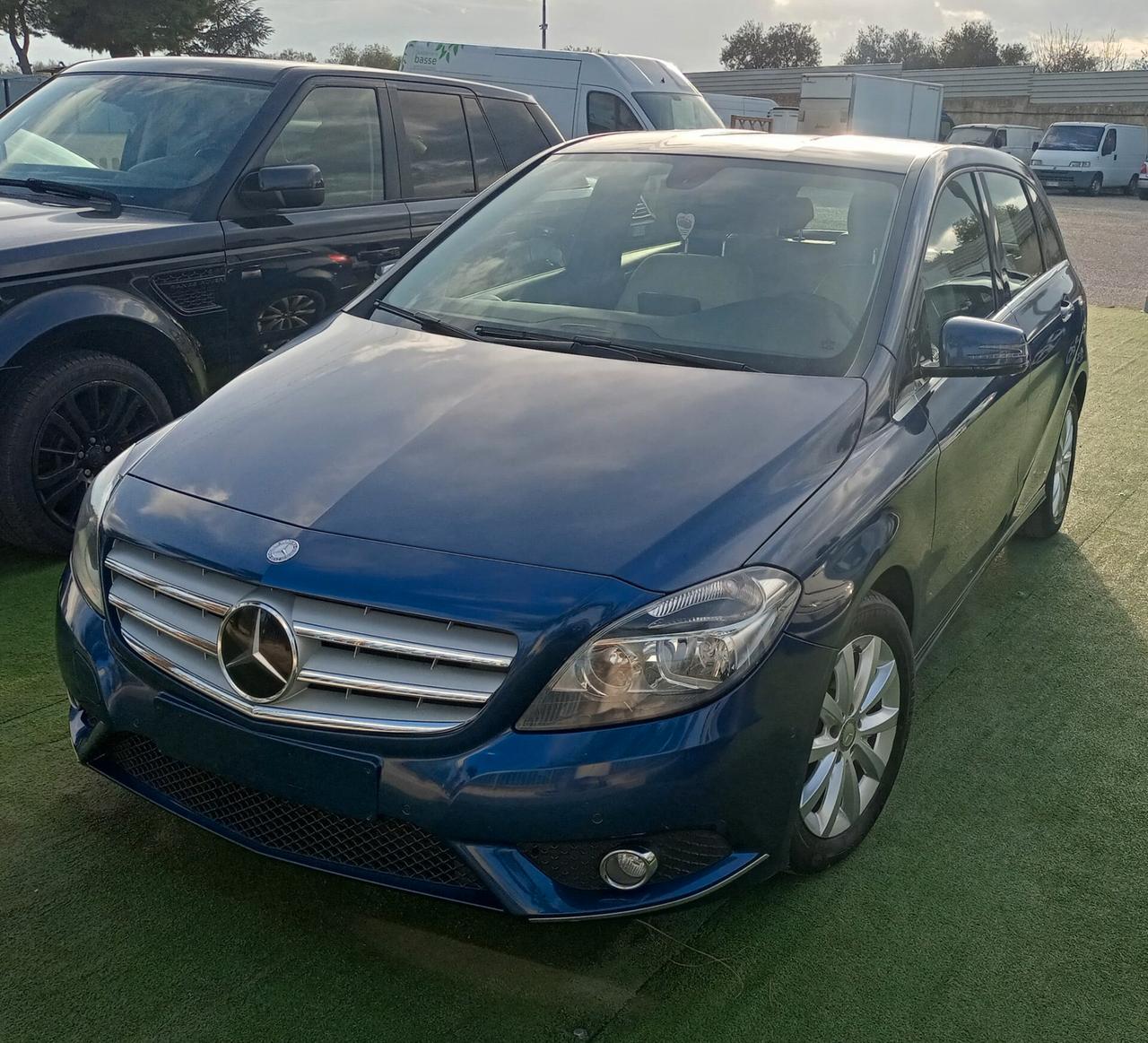 Mercedes-benz B 200 B 200 CDI Premium