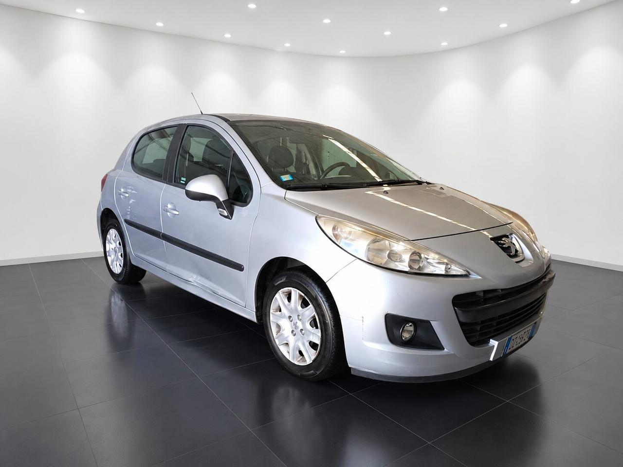 Peugeot 207 1.4 2010 HDI 70CV XS 5P Unicoproprietario Km 149.000 Distribuzione Fatta