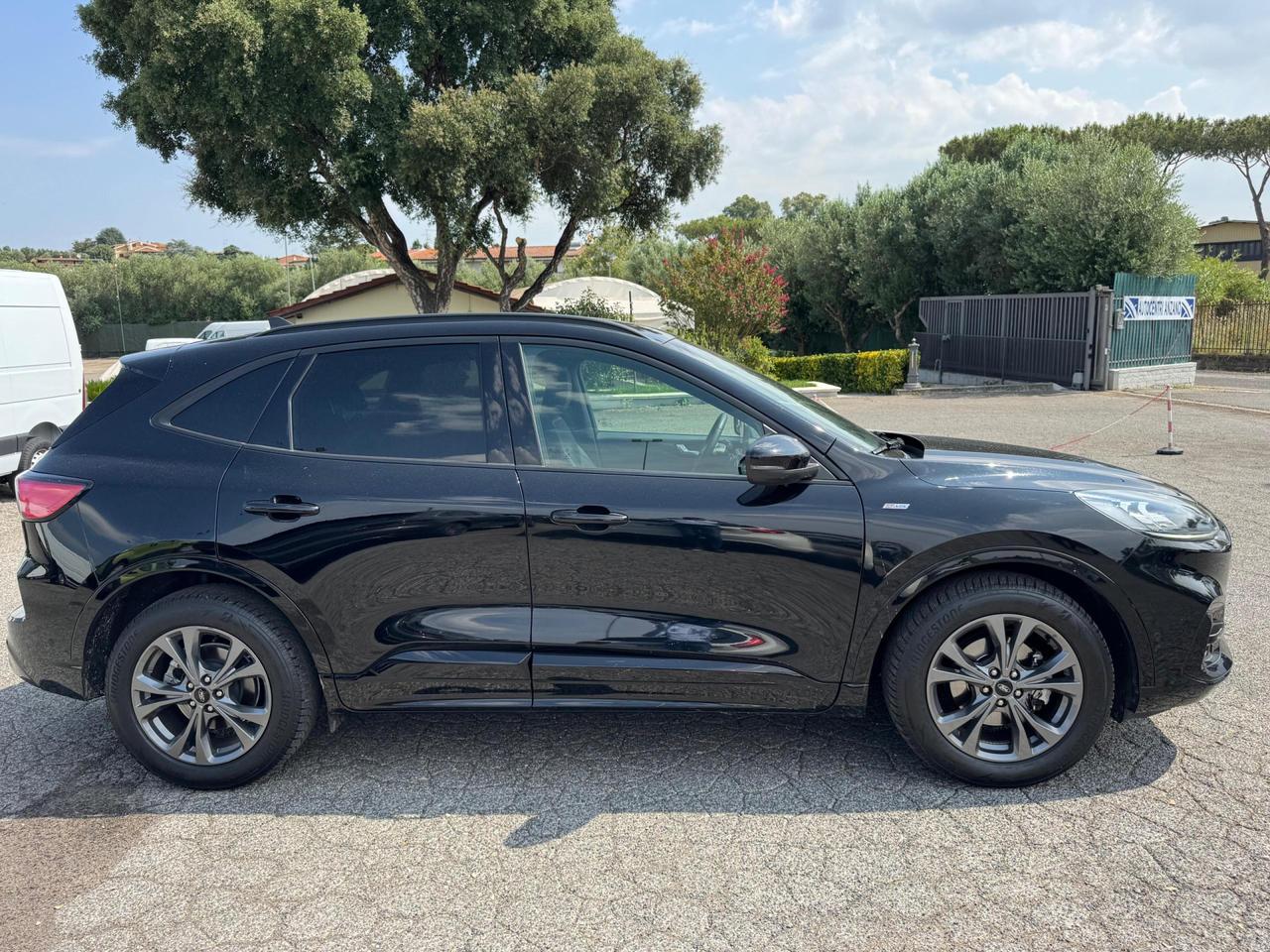 Ford Kuga 2.5 full hybrid ST-Line X 2wd 190cv cvt