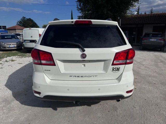 FIAT Freemont 2.0 Mjt 170 CV 4x4 aut. Black Code