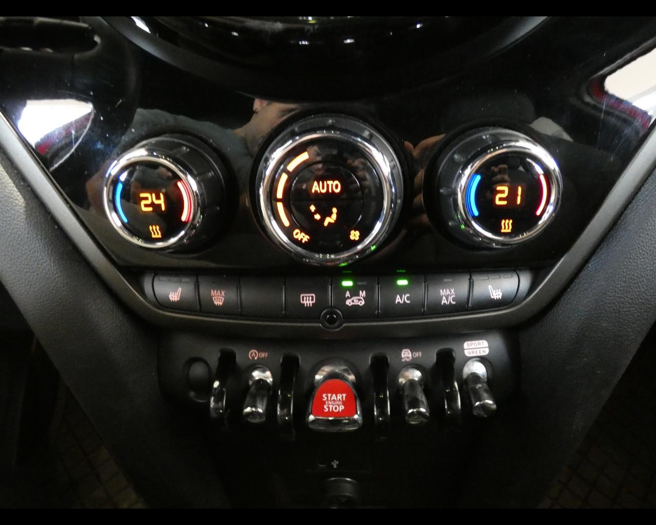 MINI Mini Countrym.(F60) - Mini 1.5 Cooper Northwood Edition Countryman