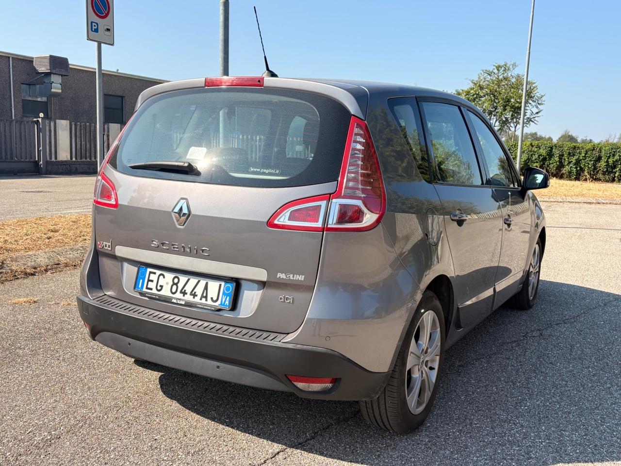 Renault Scenic Scénic X-Mod 1.5 dCi 110CV Luxe