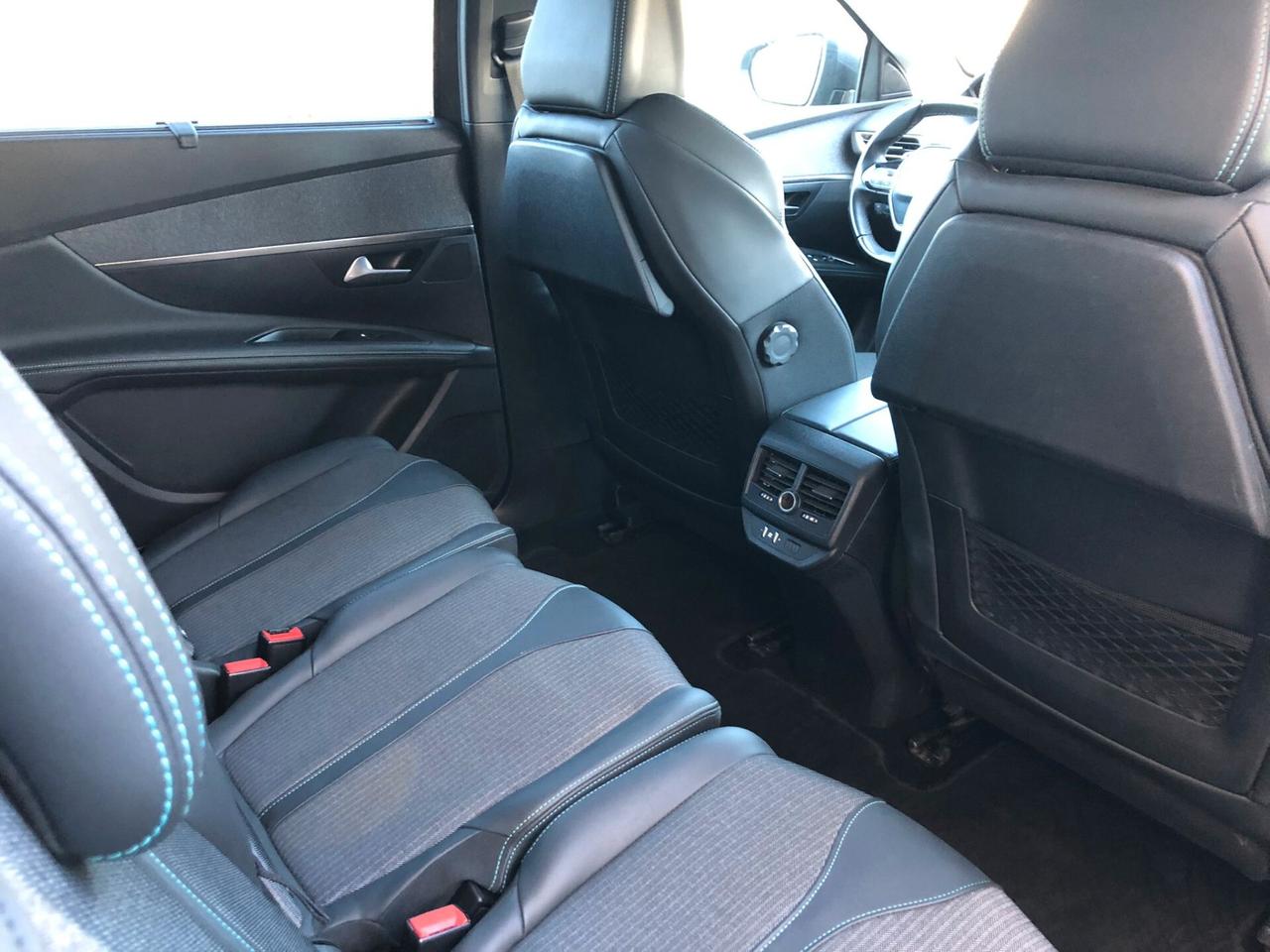 Peugeot 5008 BlueHDi 130 S&S EAT8 Allure