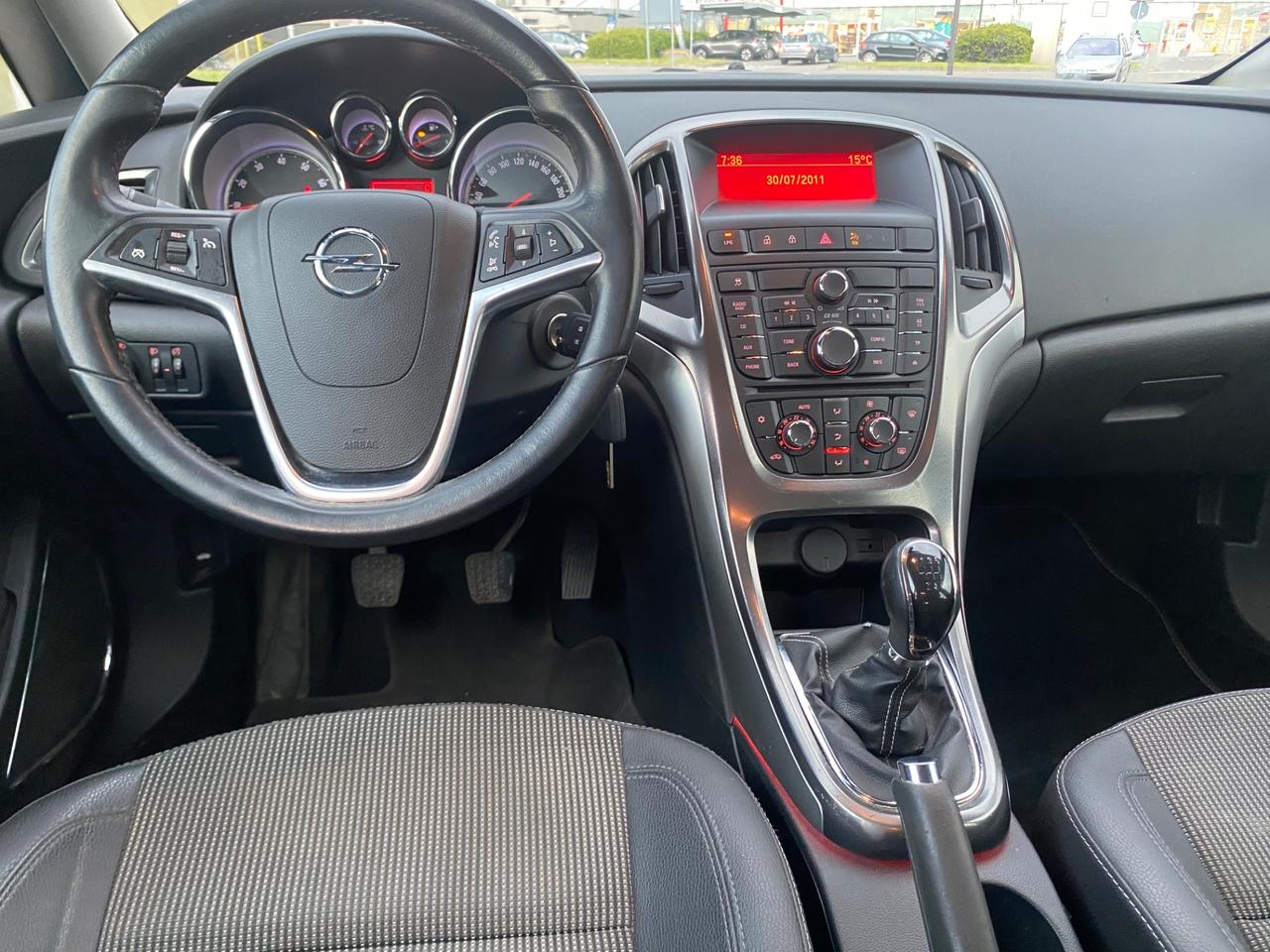 Opel Astra 1.4 Turbo 140CV Sports Tourer GPL Tech Elective