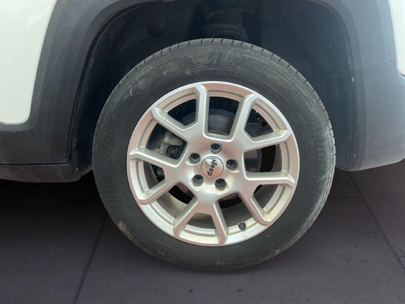 Jeep Renegade 2019 1.5 turbo t4 mhev Limited 2wd 130cv dct