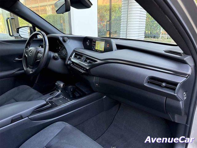LEXUS UX 250h 2.0 BUSINESS TELECAMERA POST. IVA ESP PREZZO REALE