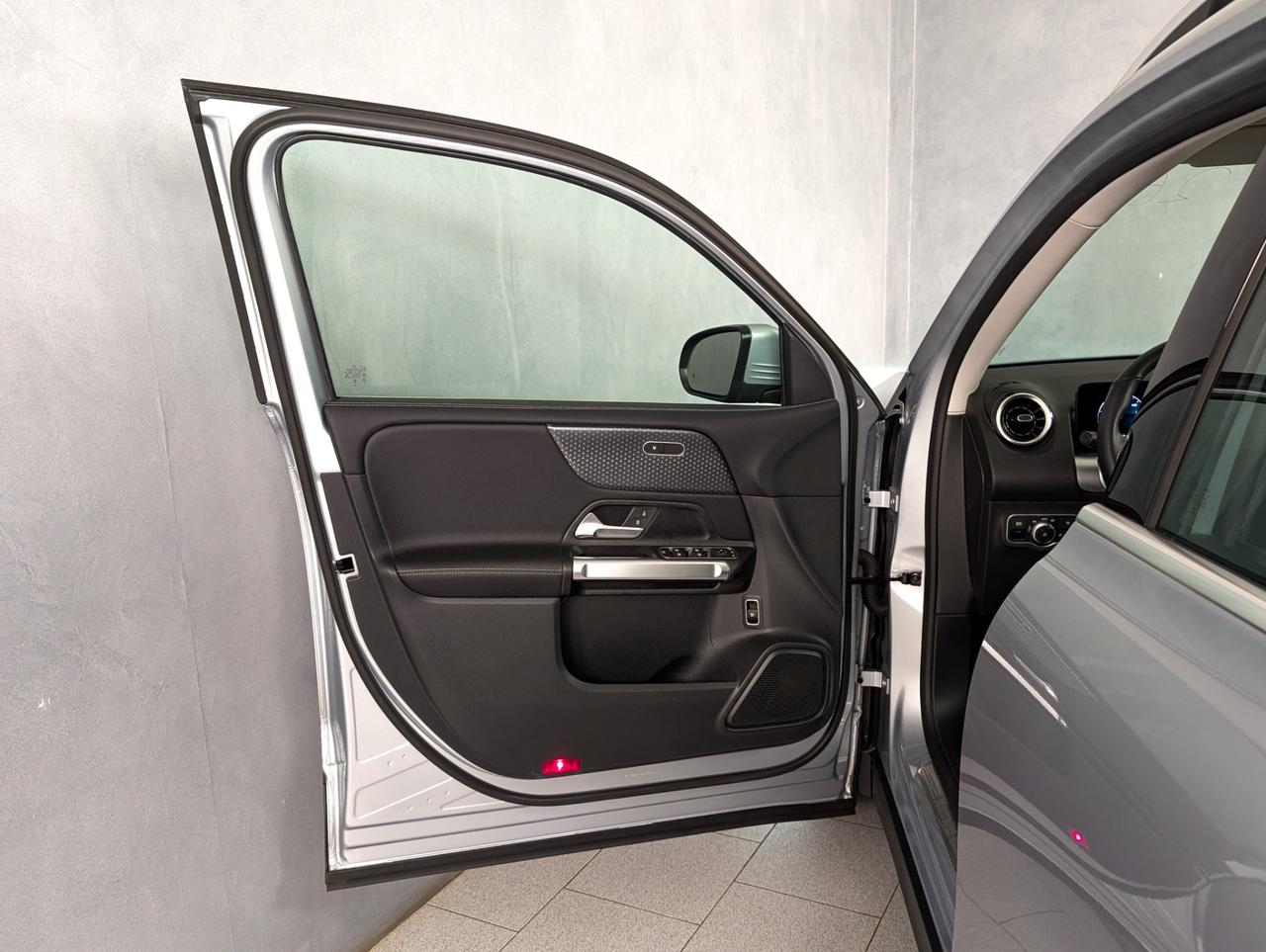 Mercedes-Benz 180 Automatic Progressive Advanced