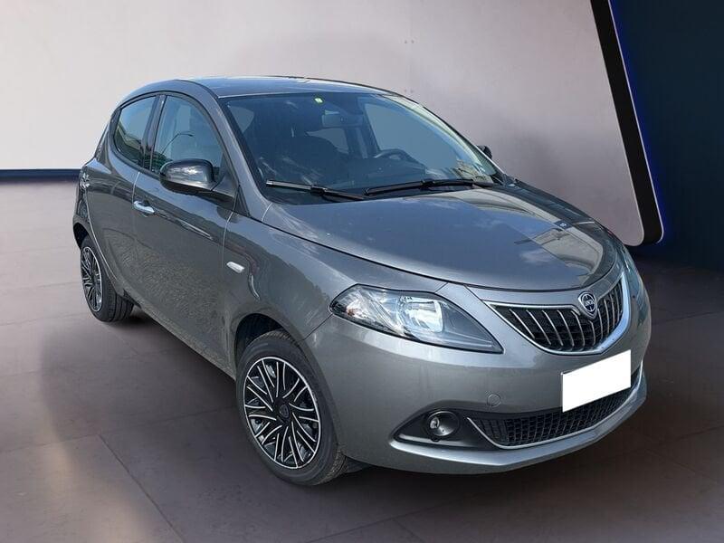 Lancia Ypsilon III 2021 1.0 firefly hybrid Gold s&s 70cv