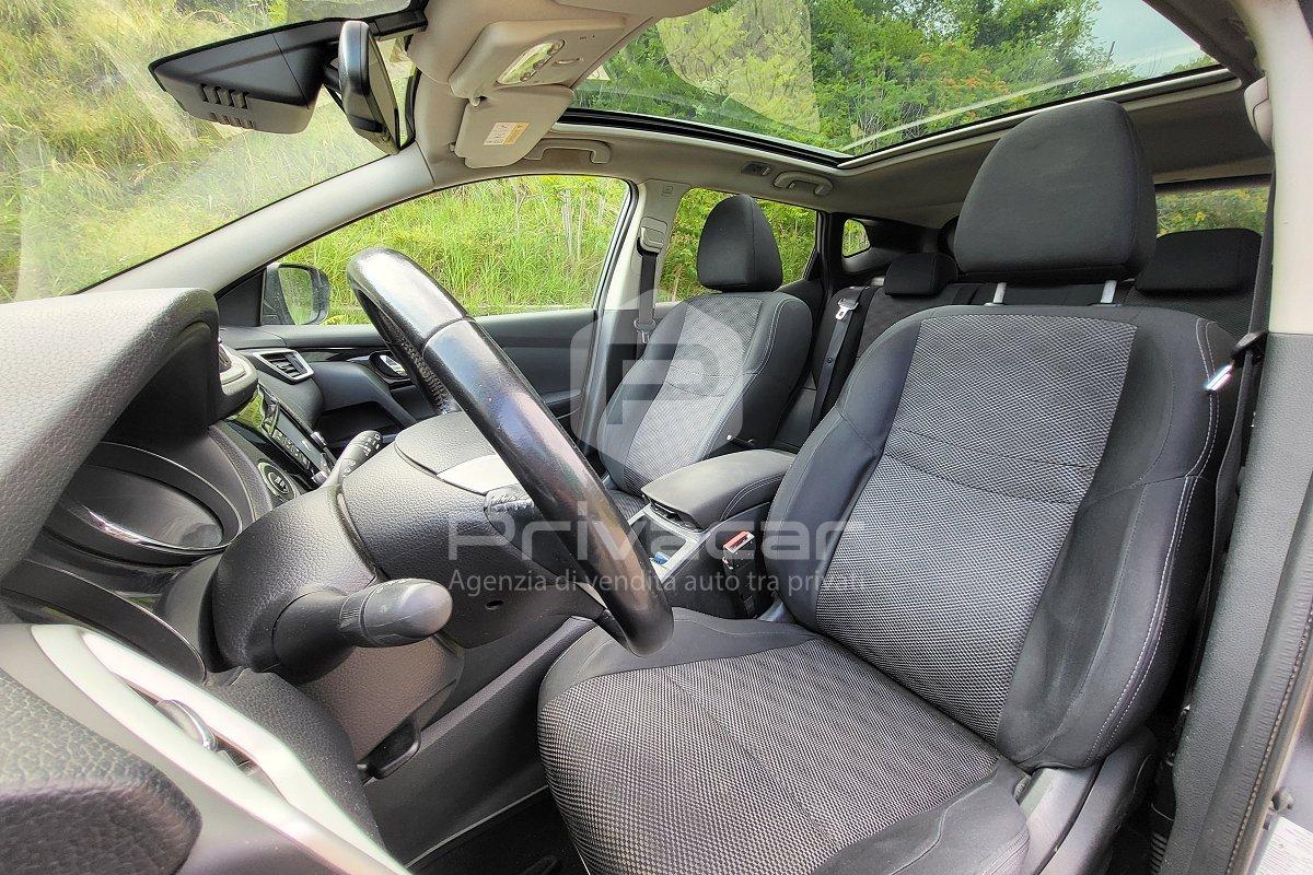 NISSAN Qashqai 1.5 dCi N-Connecta