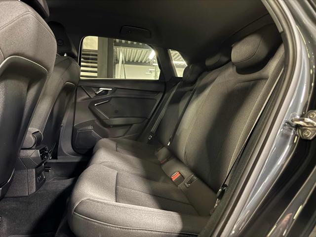 AUDI A3 SPB 30 g-tron S tronic Business