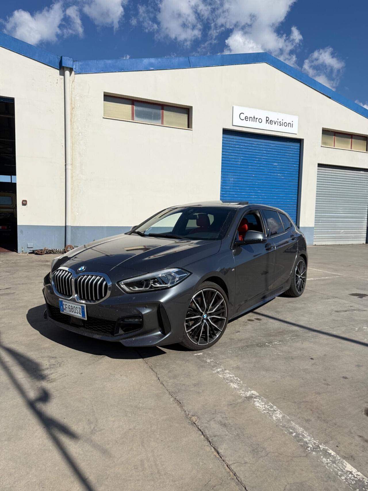 Bmw 118d 5p. Msport