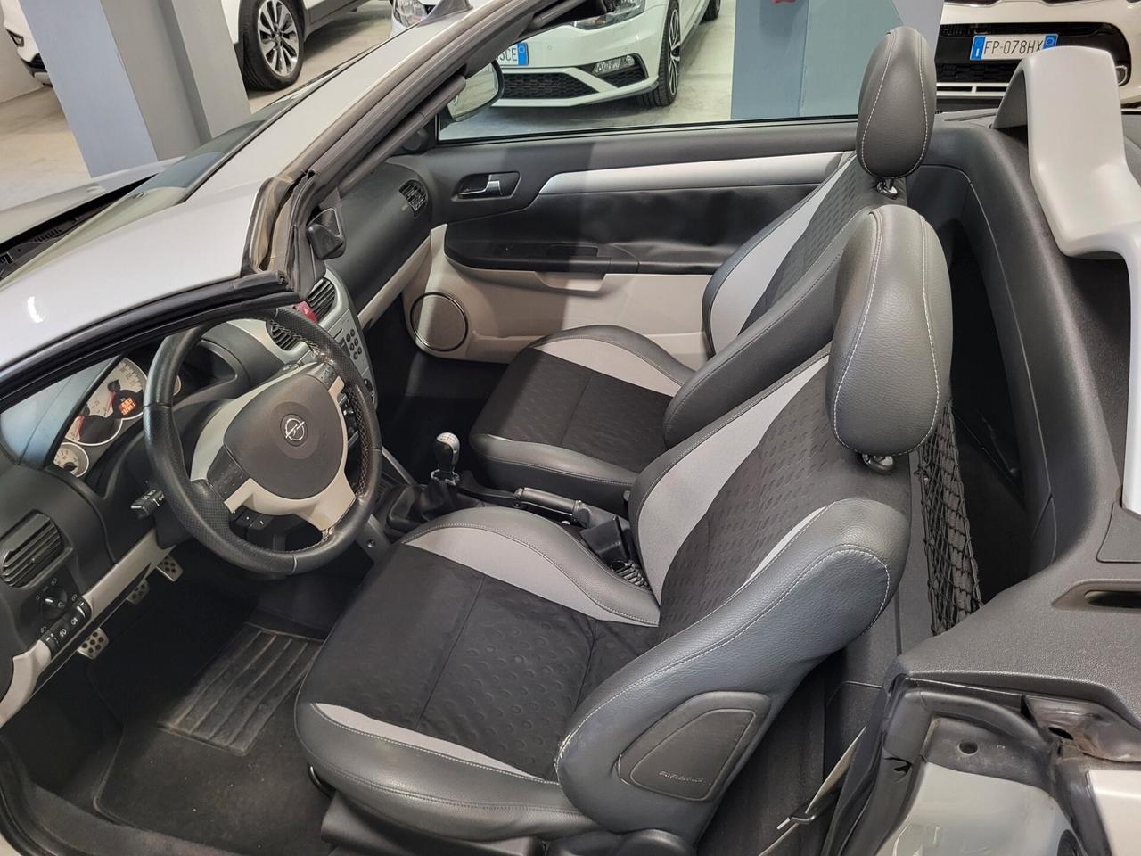 Opel Tigra TwinTop 1.4 16V Sport PREZZO REALE!!UNICO PROPRIETARIO!!GARANZIA 12 MESI!!