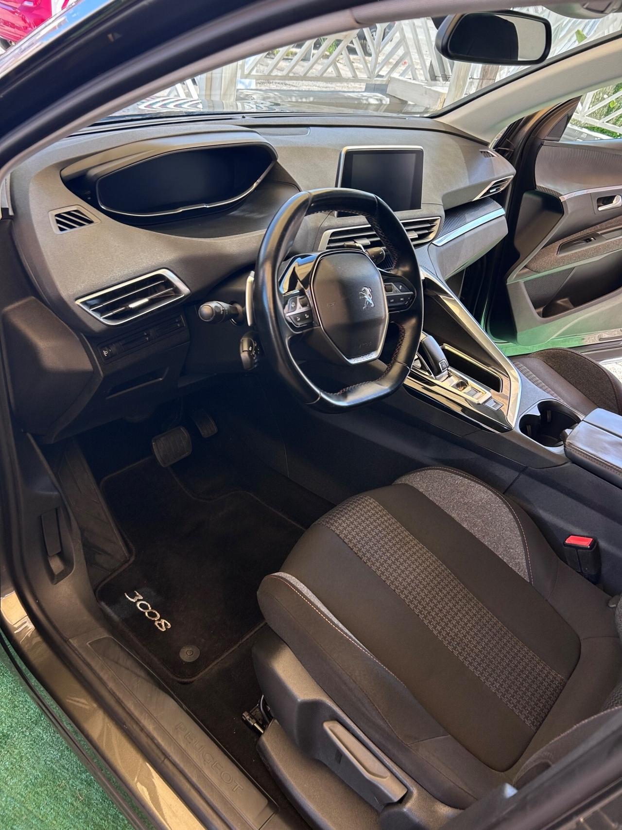 Peugeot 3008 BlueHDi 120 S&S Business