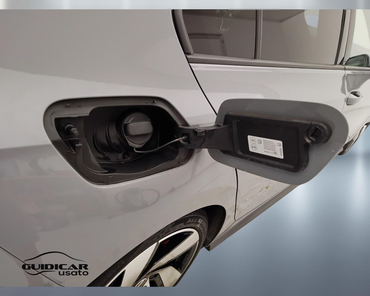 VOLKSWAGEN Golf VIII 2020 - Golf 2.0 tsi GTI 245cv dsg
