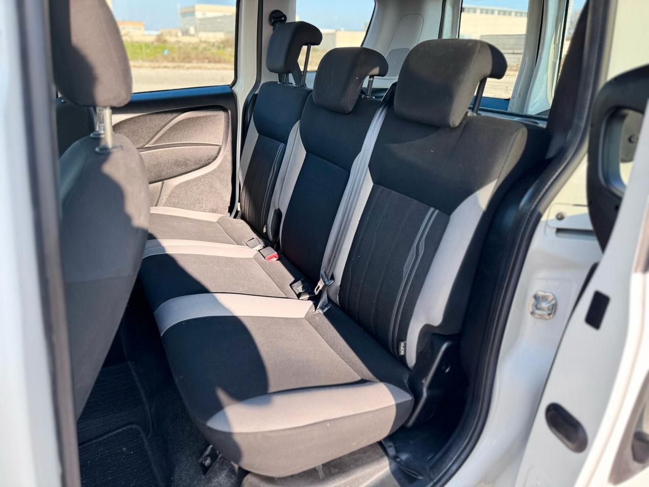 Fiat Doblò 1.6 MJT 105CV PC Combi Atuocarro N1