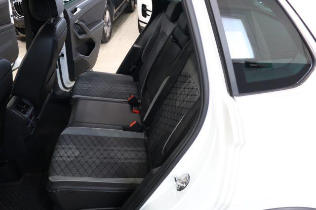VOLKSWAGEN Tiguan 2.0 TDI DSG 4MOTION R-Line "" GANCIO TRAINO ""