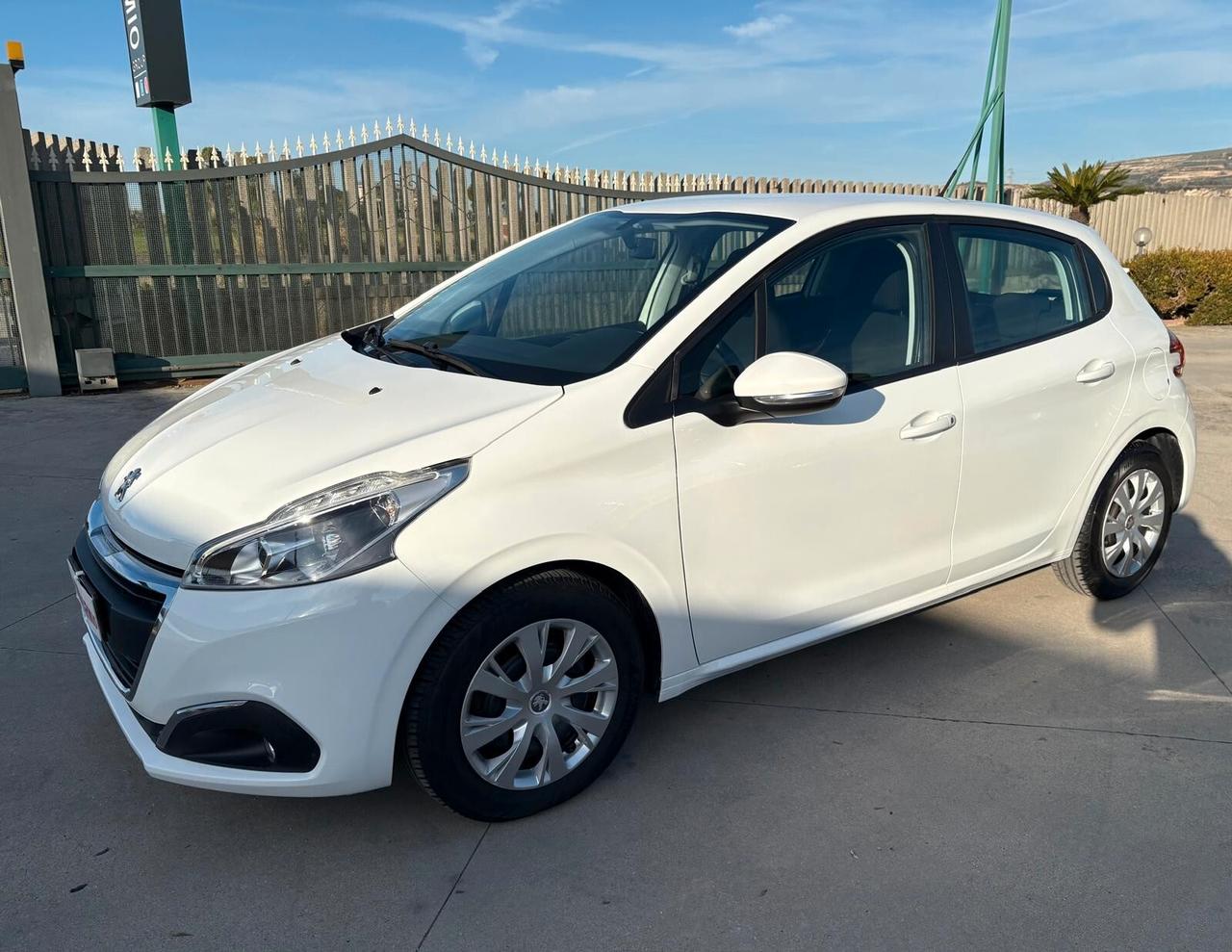 Peugeot 208 1.5 BlueHDi 100Cv 5porte Active