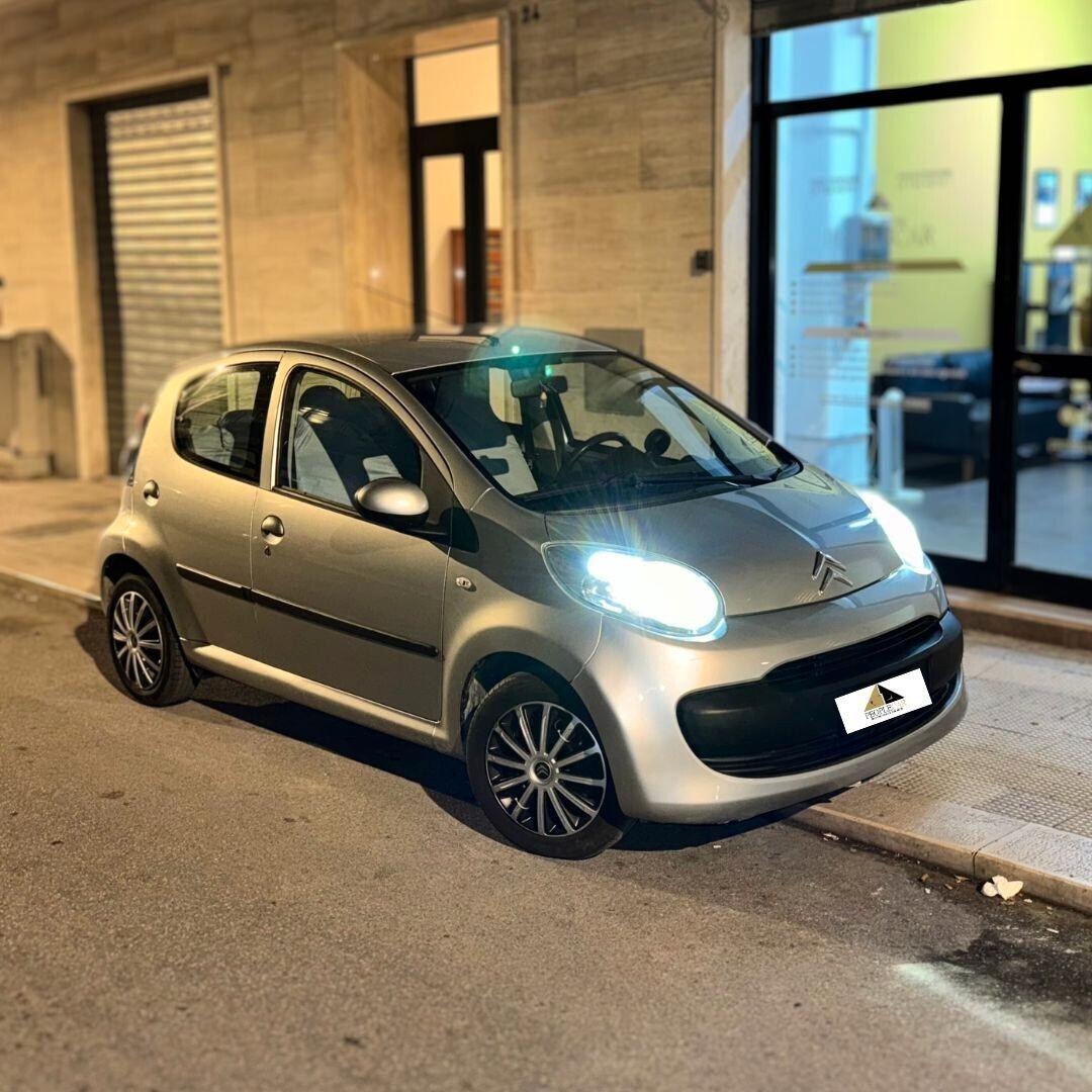 Citroen C1 1.0 benzina **CAMBIO AUTOMATICO**