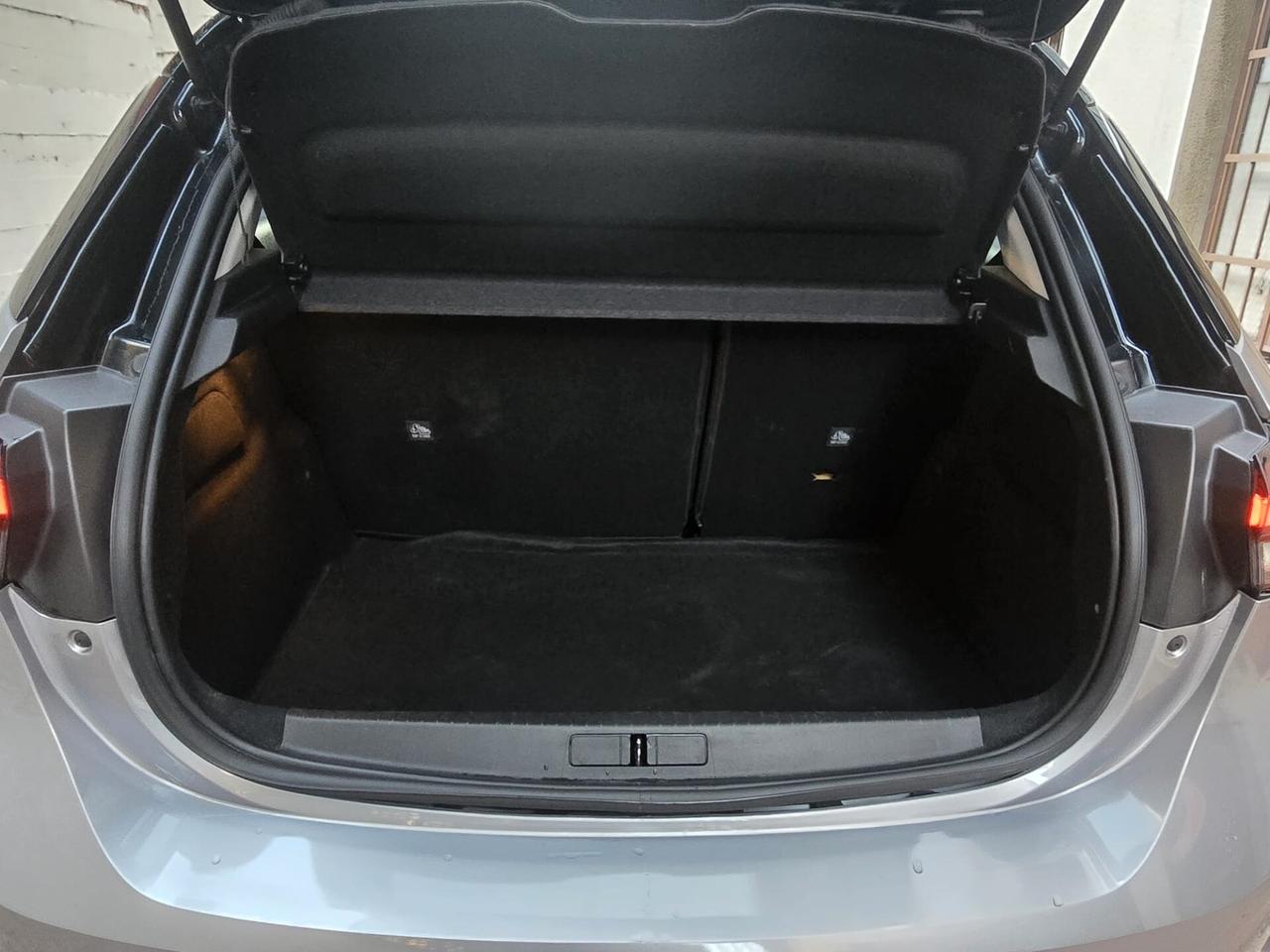 Opel Corsa 1.2 Elegance