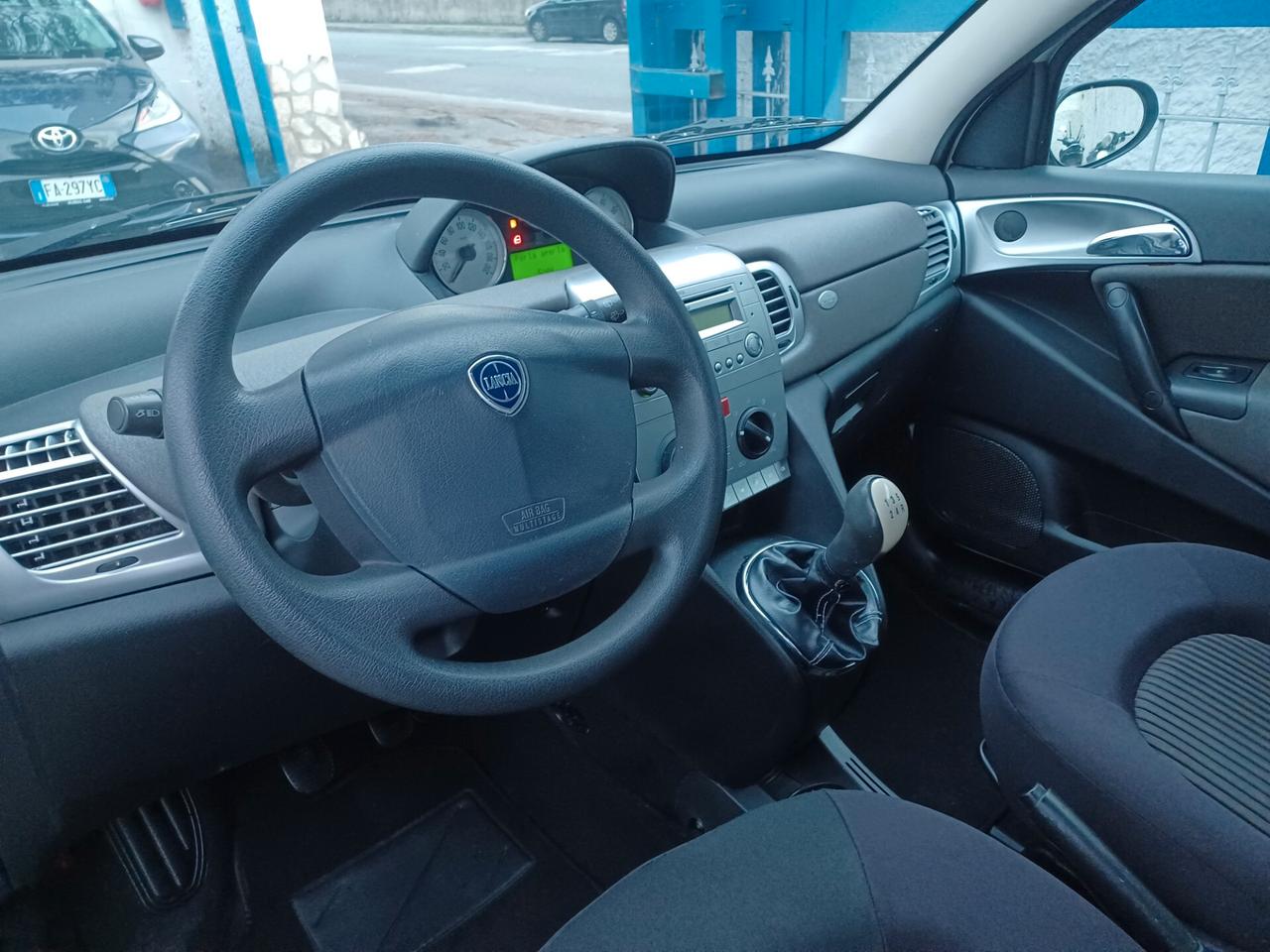 Lancia Ypsilon 1.3 M.JET BICOLORE SOLO 117000 KM