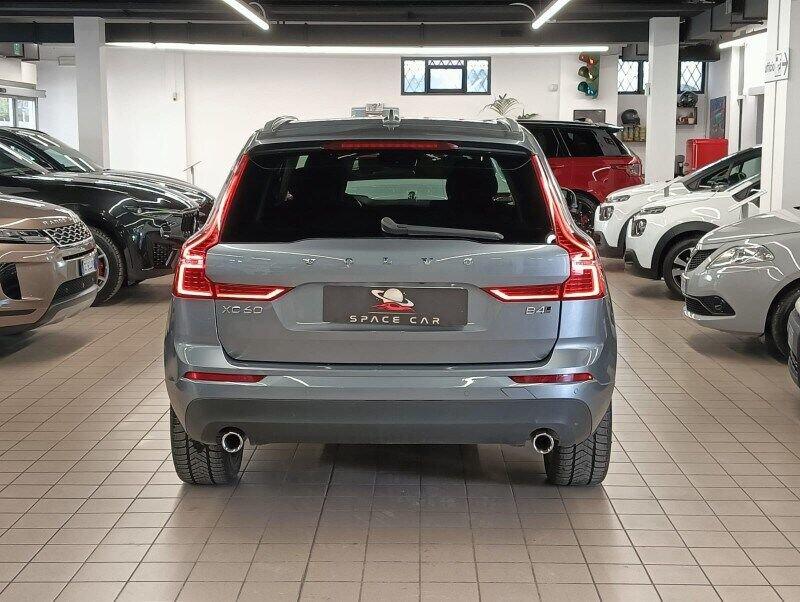 Volvo XC60 XC60 B4 (d) AWD Geartronic Business Plus