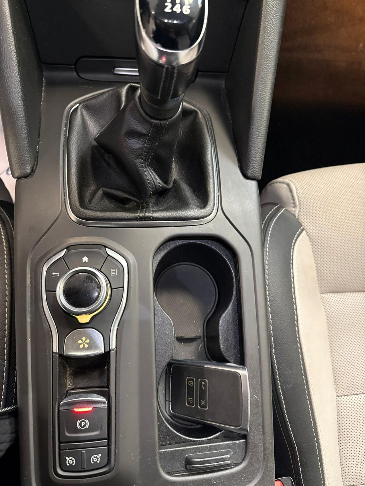 Renault Talisman Sporter Blue dCi 130CV 4 Control